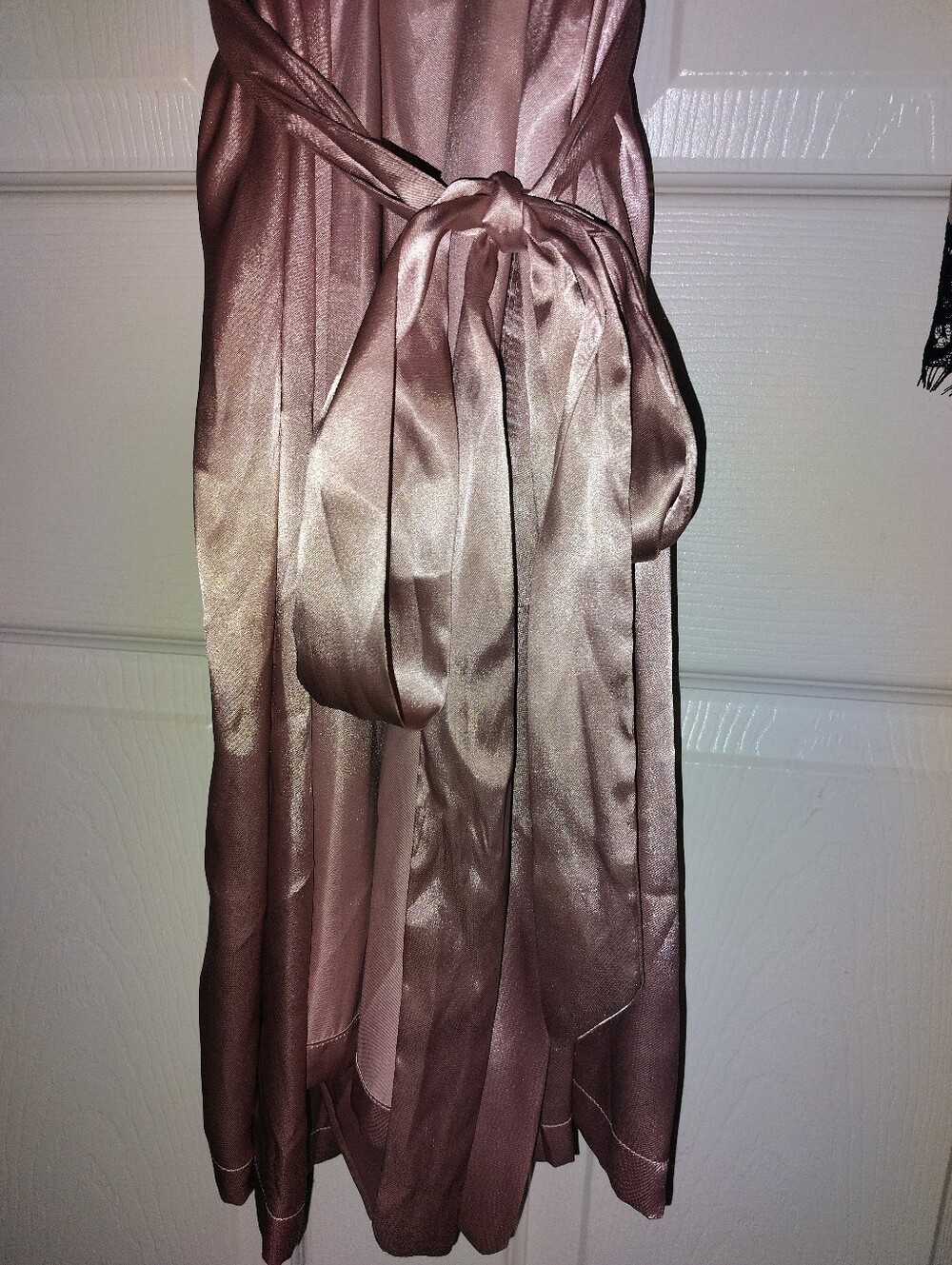 Lilac & London Rose Quartz With Black Trim Robe - Picture 4 of 5